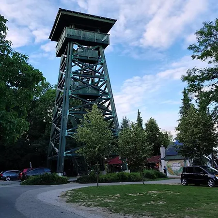 Kucko Appart hôtel 3*
